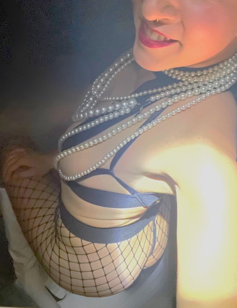 2828e910-96ea-4627-b09d-e899f0a21f0e-788x1024